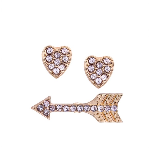 Gold Heart & Arrow Earring set - Picture 2 of 5